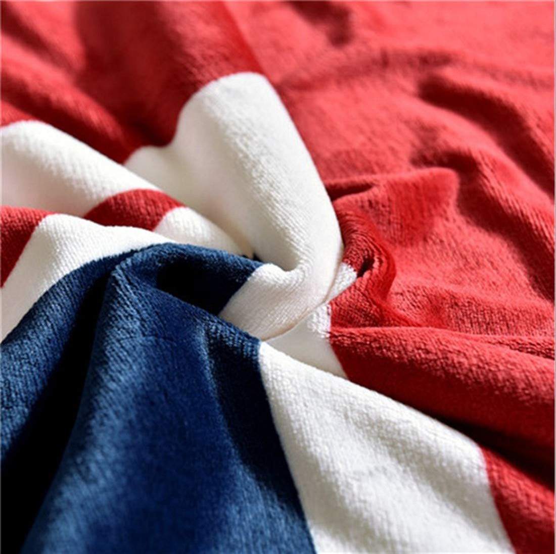 BowLift | Flannel-Sherpa Blanket with American Flag