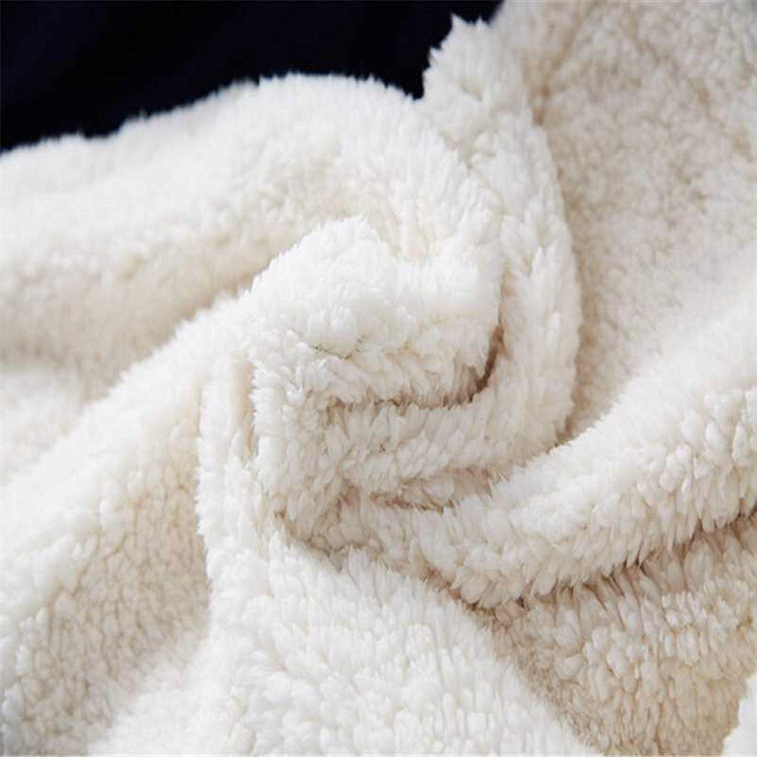 BowLift | Flannel-Sherpa Blanket with American Flag