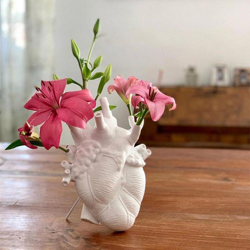 BowLift | Heart Flower Vase