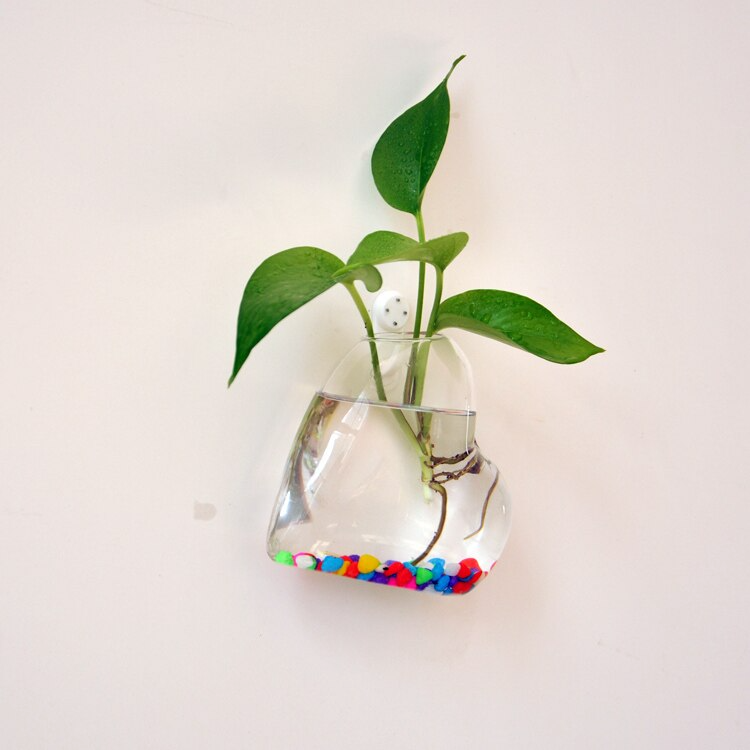BowLift | Heart Shaped Flower Vase