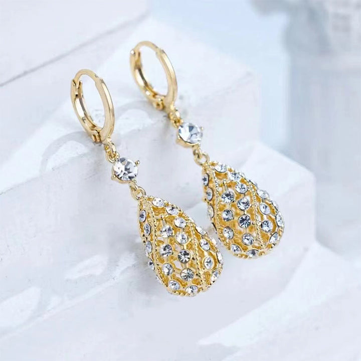 Fashionable Diamond Water Drop Earrings Bowlift