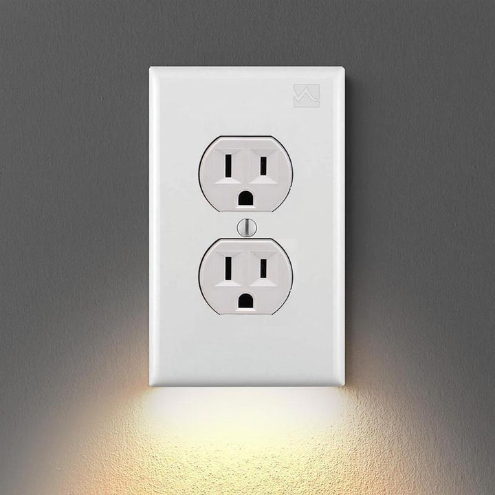 BowLift | Outlet wall plate with LED night lights