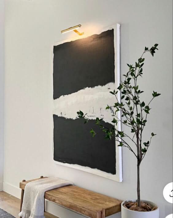 BowLift | Modern Wall Photo Lamp with Adjustable Lighting