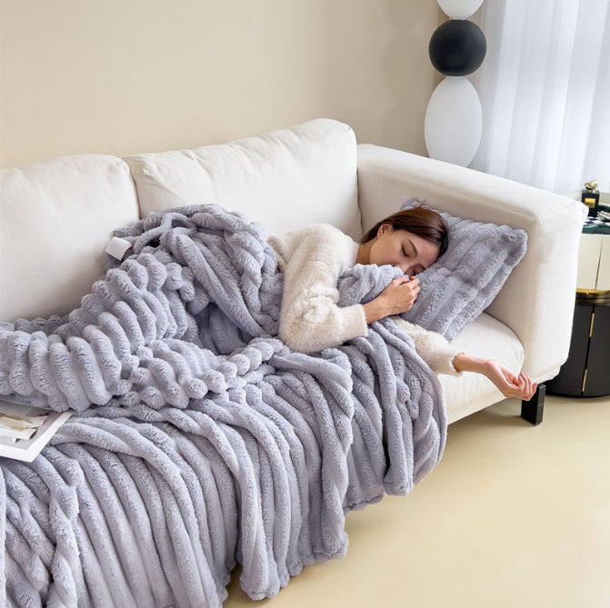 BowLift | WarmHug Blanket - Ultimate Coziness for Cold Winter Evenings