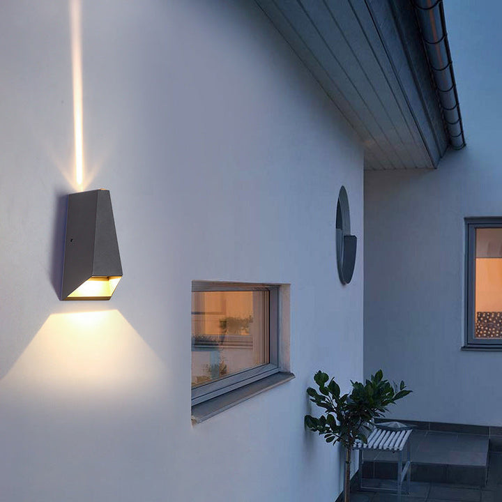 Outdoor Modern Column Geometry LED Waterproof Wall Sconce Lamp | Bowlift