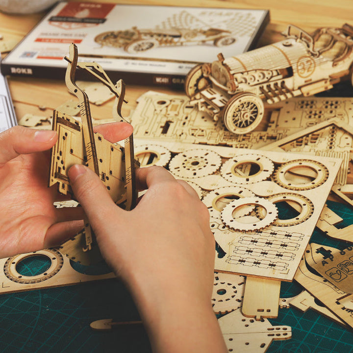 Puzzle Model Mechanical Made of Wood Super | Bowlift