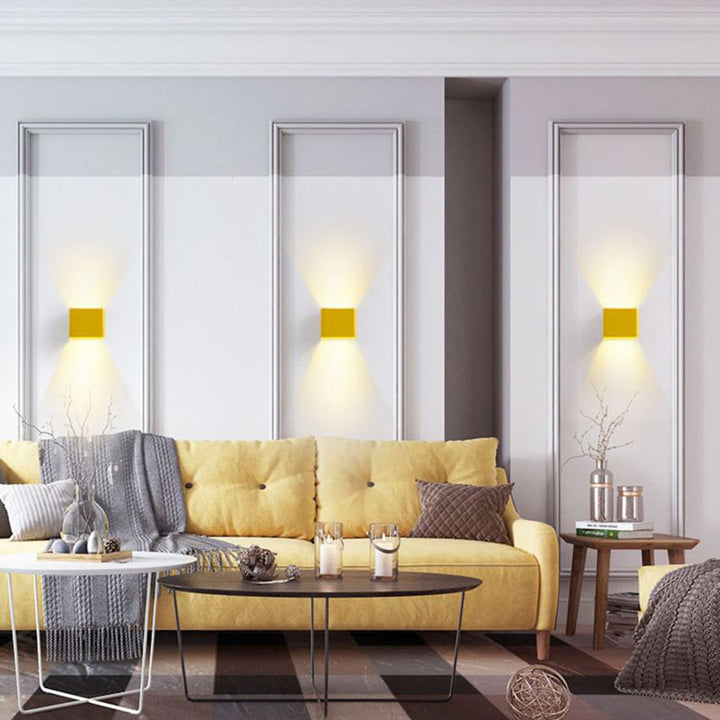 Square wall lamp with unique design Bowlift