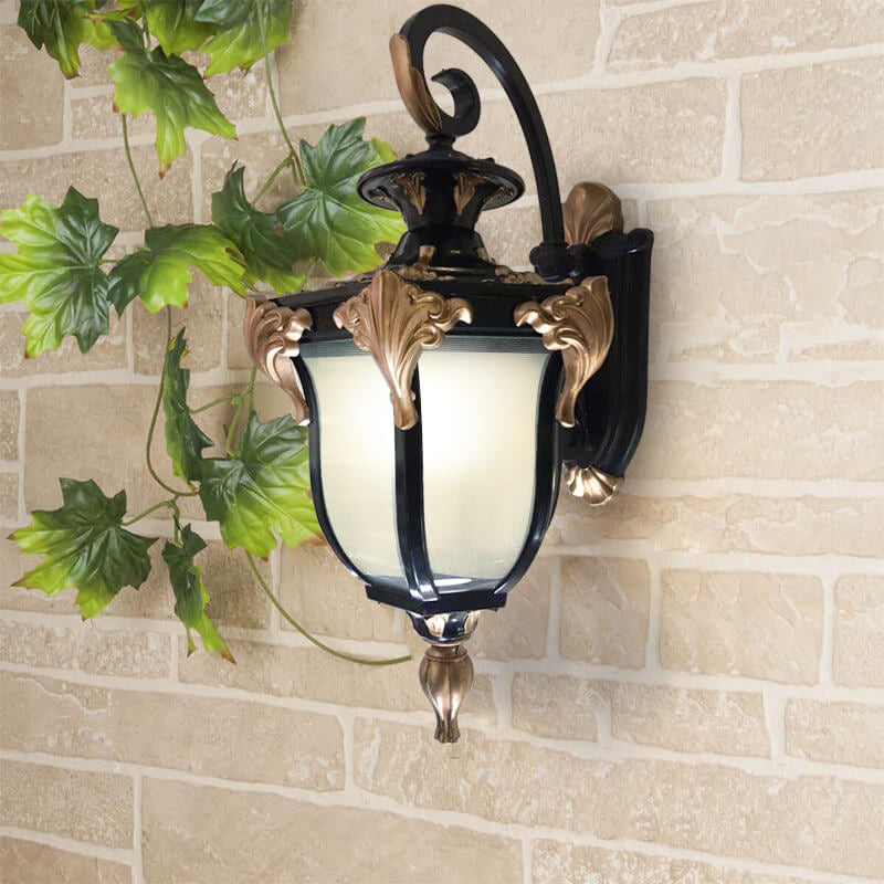 European Retro Lantern Glass Outdoor Waterproof 1-Light Wall Sconce Lamp | Bowlift