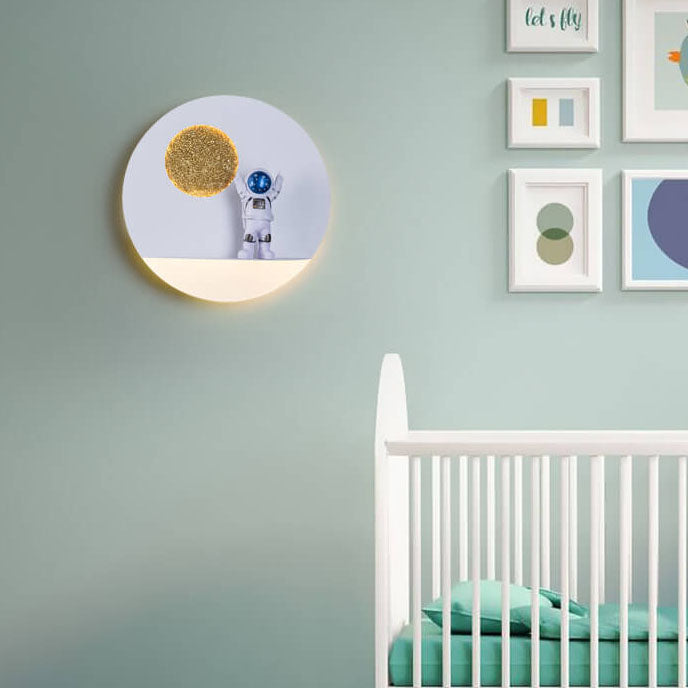 BowLift | Contemporary Creative Iron Resin Round Astronaut LED Wall Light Lamp for Bedroom