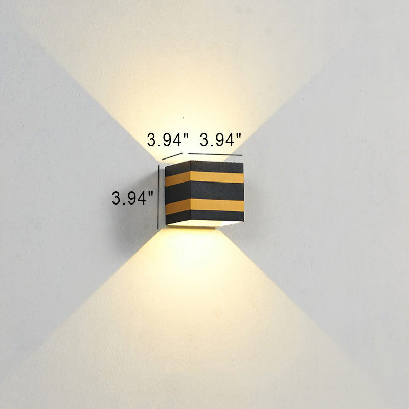 Outdoor Minimalist Square Cube Aluminum Waterproof LED Wall Sconce Lamp | Bowlift