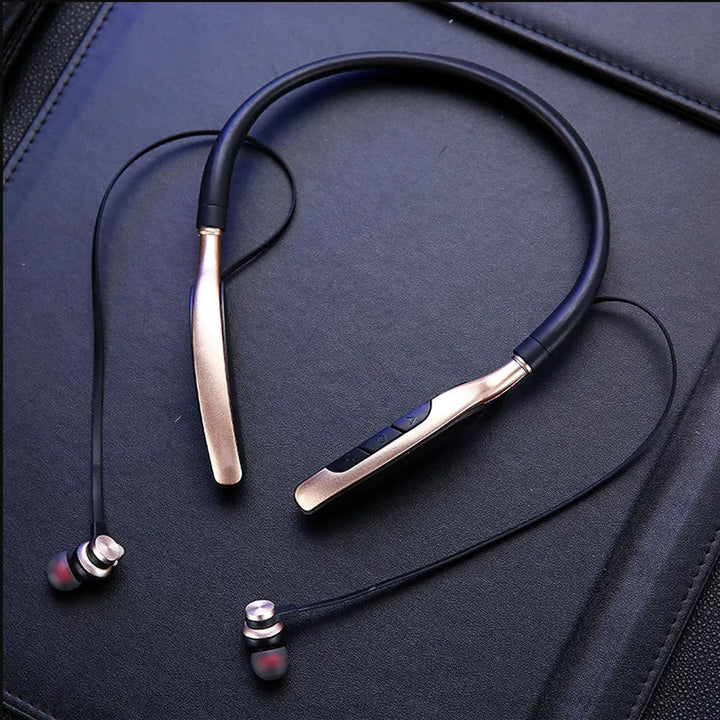 Sport-In-Ear-Bluetooth-Headphones | Bowlift
