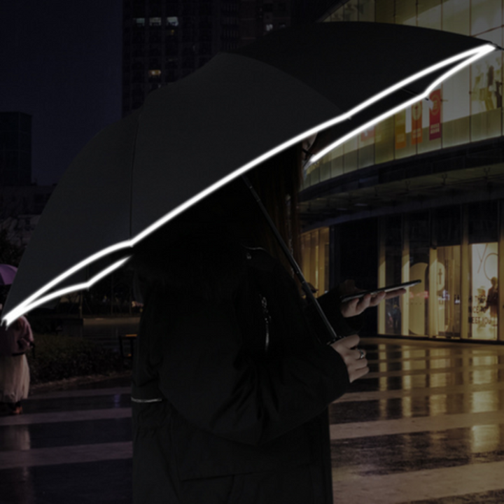 StormShield LED Umbrella with Automatic | Bowlift