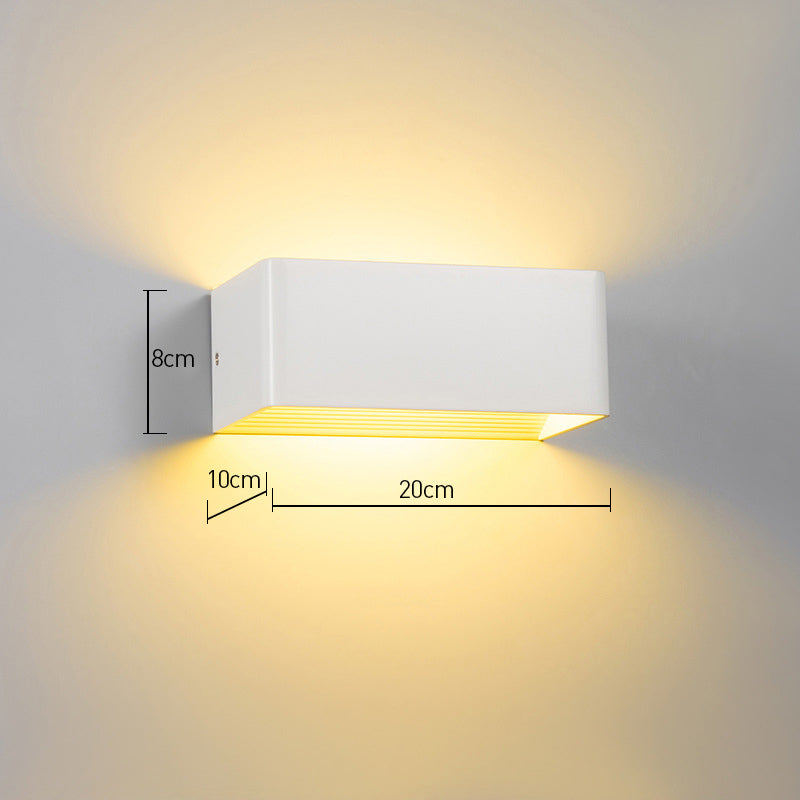 BowLift | Luxury Cube-shaped Wall Lamp Modern Design for Stylish Mood Lighting
