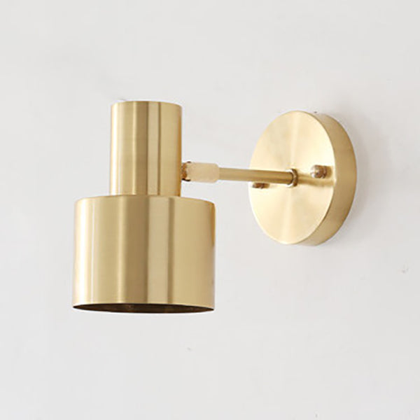 Modern Gold Wall Lamp - Minimalist Metal Design for Luxury Interiors | Bowlift