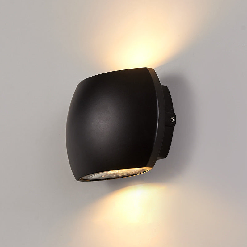 Contemporary Industrial Semicircle Aluminum LED Outdoor Wall Sconce Lamp For Garden | Bowlift