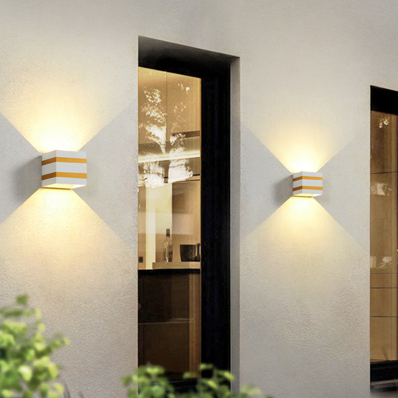 Outdoor Minimalist Square Cube Aluminum Waterproof LED Wall Sconce Lamp | Bowlift