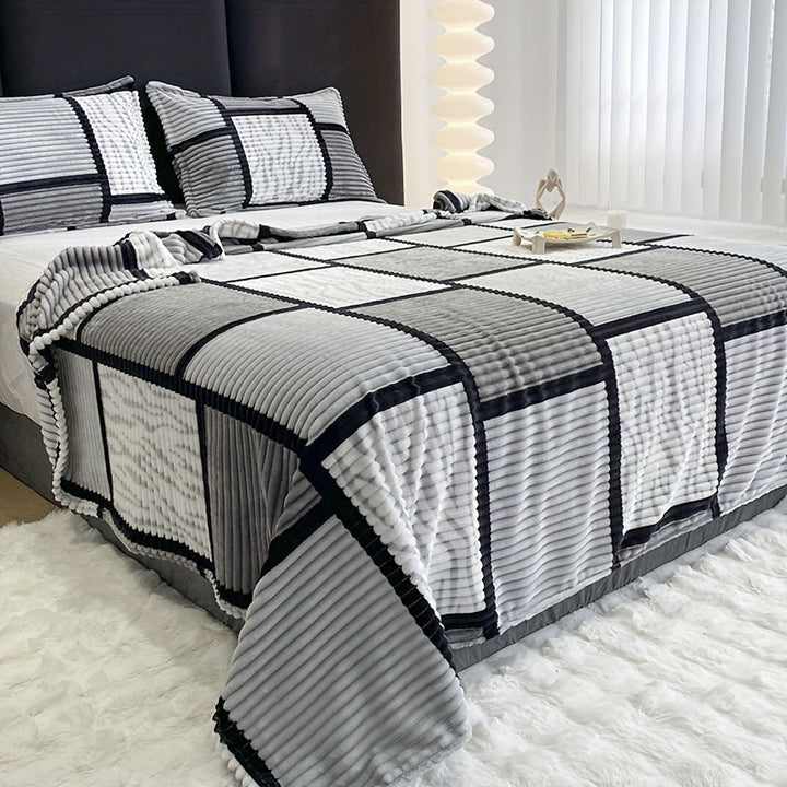 TrendyPlush - Luxury Velvet Blanket for Ultimate Comfort Bowlift