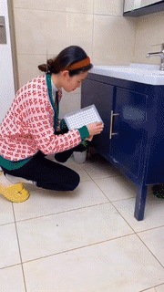 BowLift | Self-Adhesive Desk Hidden Storage Box