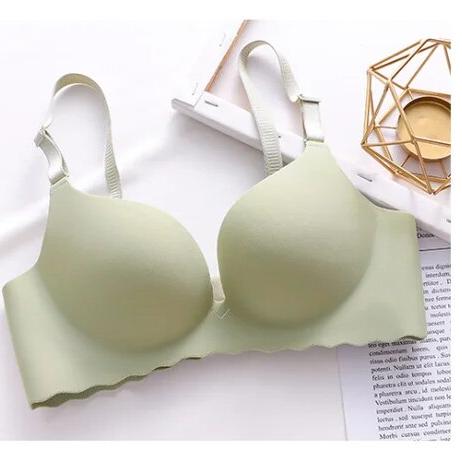 BowLift | GlowBra — Invisible comfort that makes your silhouette shine
