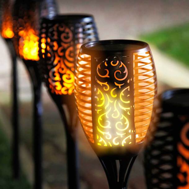 BowLift | SolarFlare – Outdoor Solar Torch with Realistic Flickering Flame & Weatherproof Design
