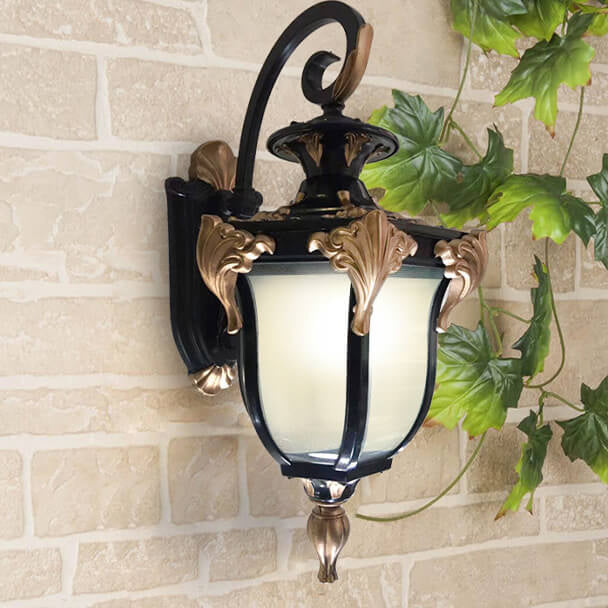 European Retro Lantern Glass Outdoor Waterproof 1-Light Wall Sconce Lamp | Bowlift