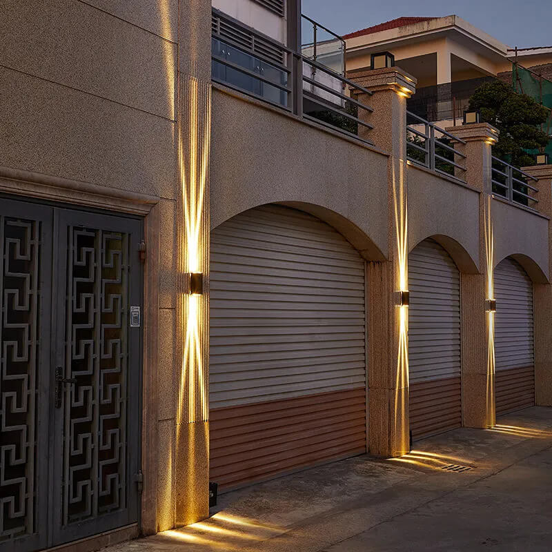 BowLift | Modern Waterproof LED Outdoor Wall Light – Rectangular Aluminium Fixture