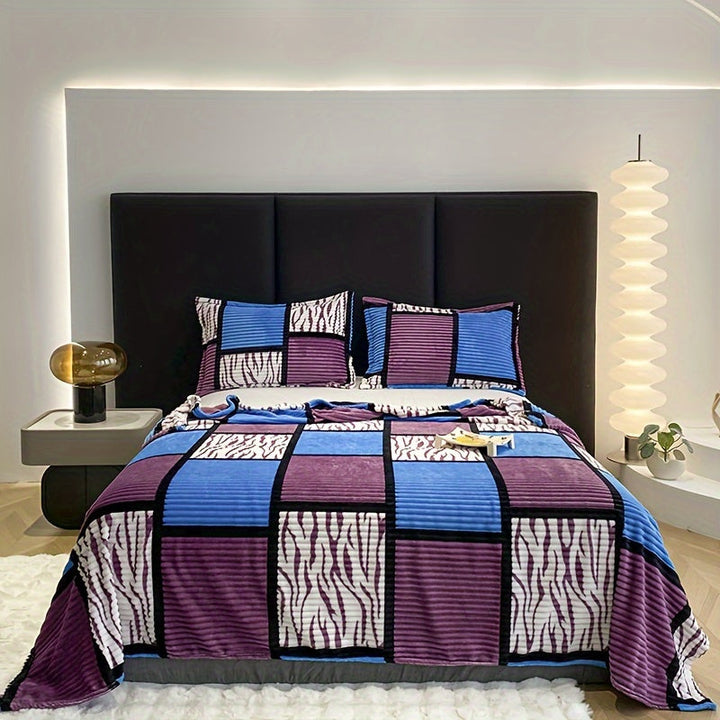 CozyLuxe – Flannel Blanket for Every Season Bowlift