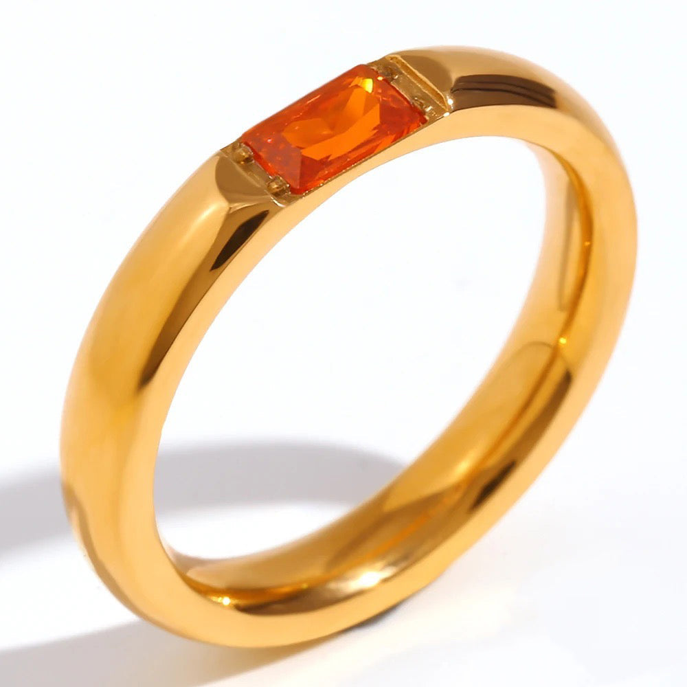 BowLift | 18k Baguette Cut Birthstone Ring