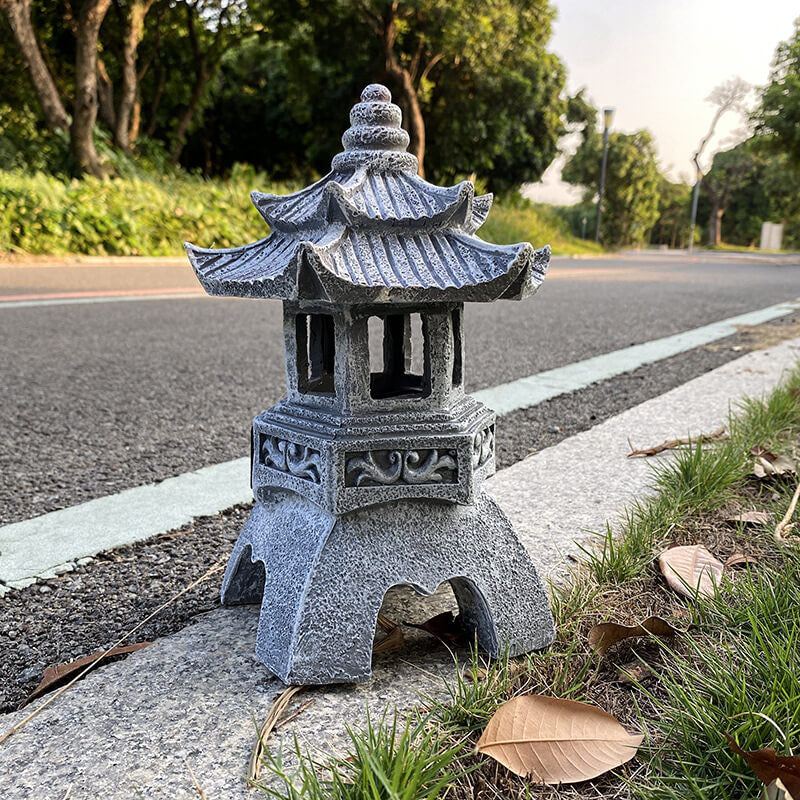 Retro Decorative Solar Tower Resin LED Outdoor Landscape Lighting | Bowlift