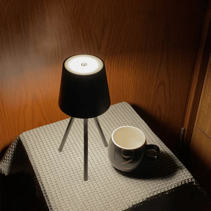 BowLift | Nordic tripod table lamp - Stylish wireless LED night light