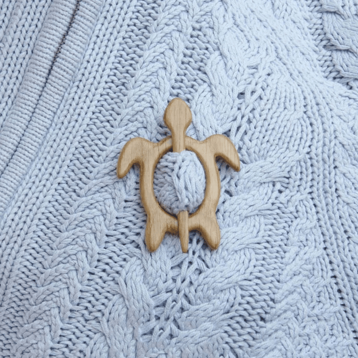 BowLift | Sweet animal brooch made of wood