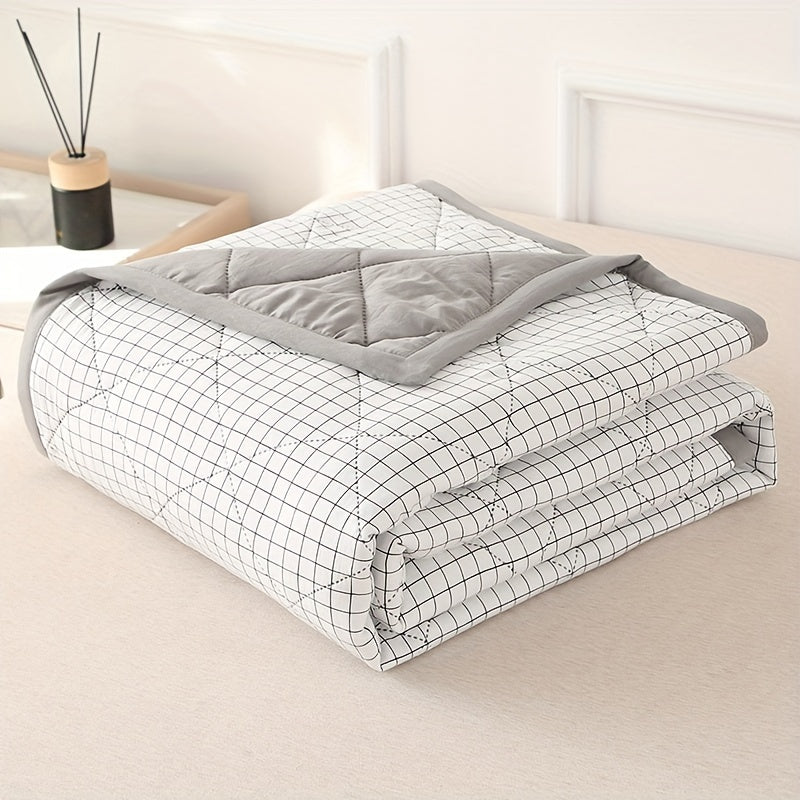 BowLift | Elegant Preppy Plaid Summer Blanket for Cool Nights