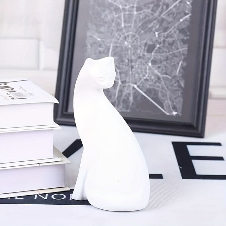 BowLift | Modern Resin Cat Figurine – Nordic Style Decor