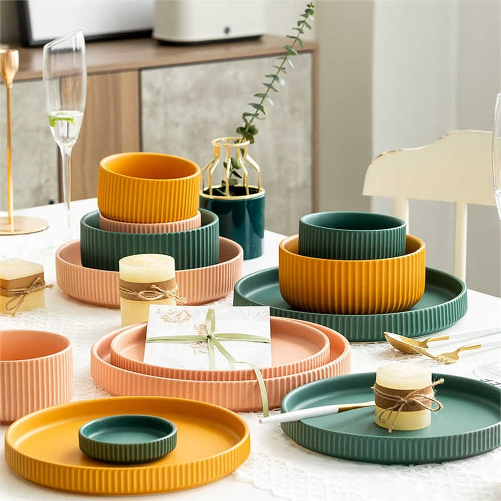 BowLift | Colorful Ceramic Dinner Plate