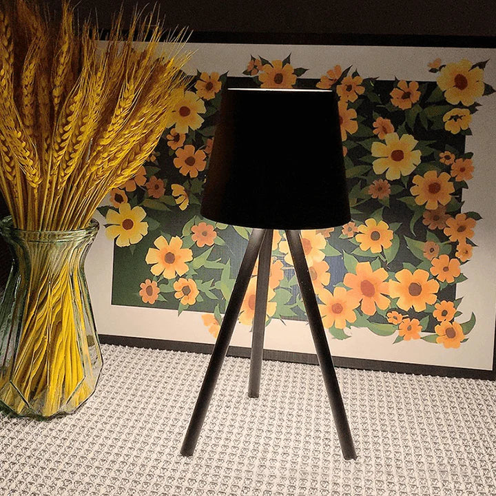 BowLift | Nordic tripod table lamp - Stylish wireless LED night light