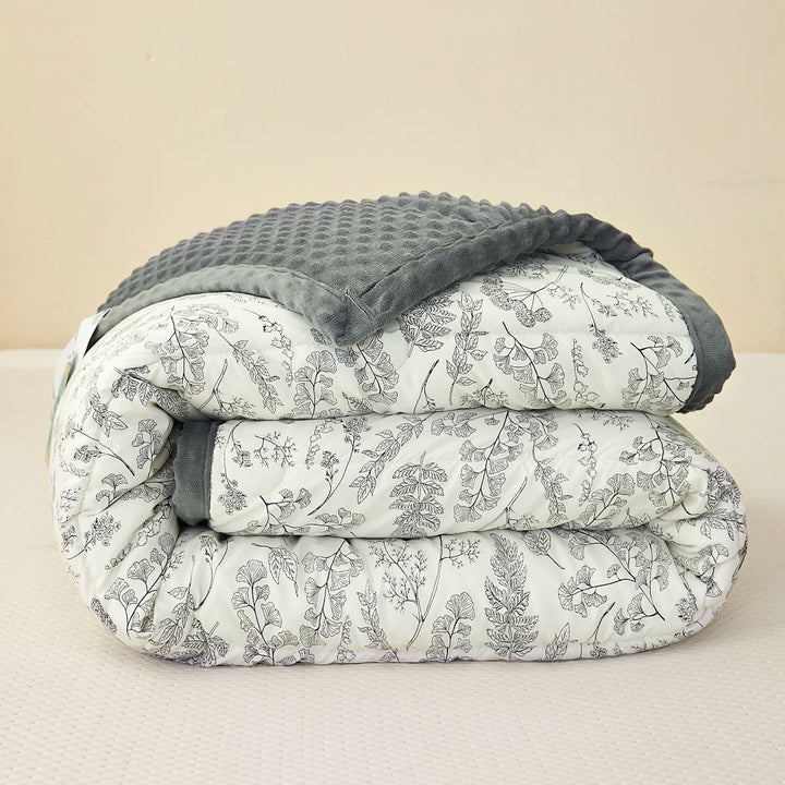 Double-sided cotton duvet with printed pattern