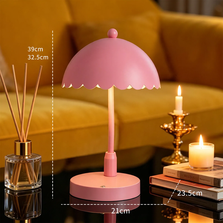 Elephant table lamp with cloud design, height adjustable