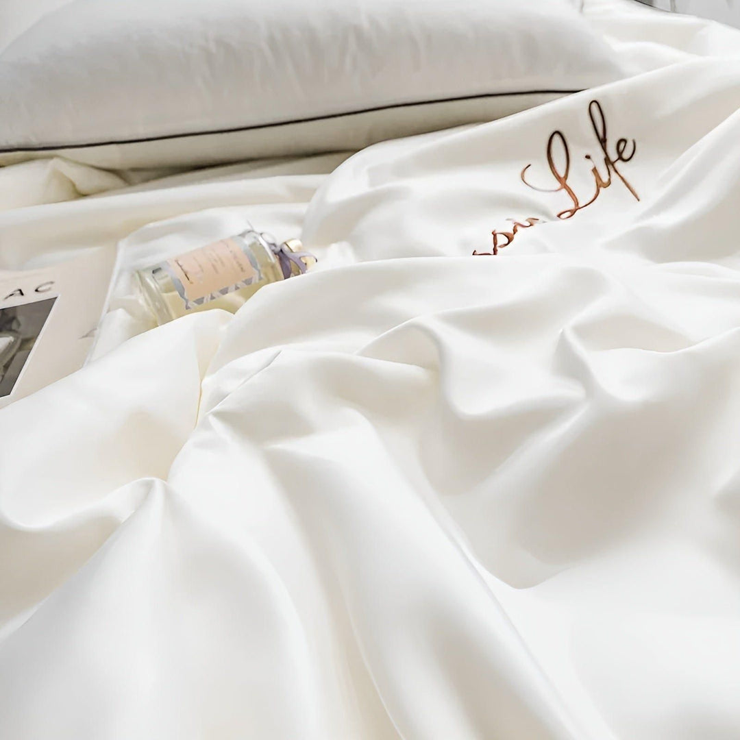 SummerSilk Bowliftanket - Soft Cooling Embroidered Silk Bowliftanket | Bowlift