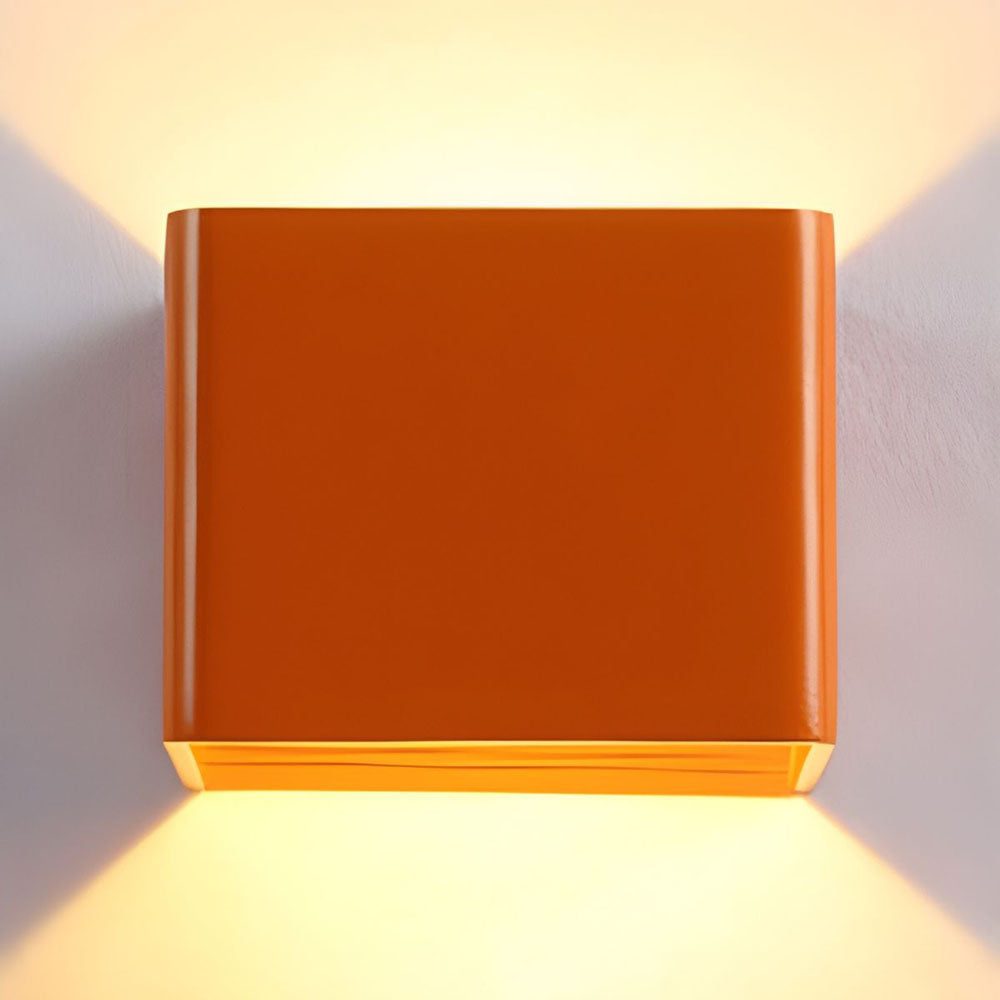 BowLift | Luxury Cube-shaped Wall Lamp Modern Design for Stylish Mood Lighting