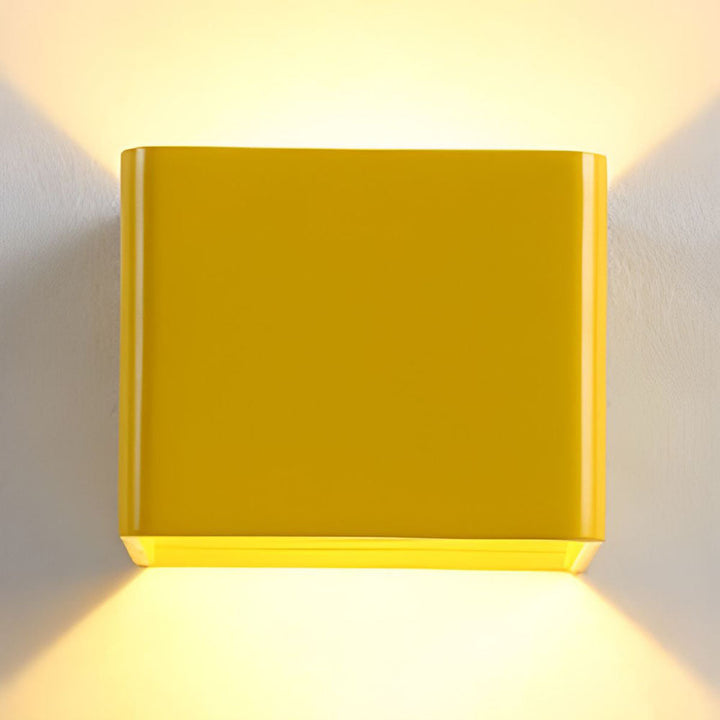 BowLift | Laurion – Modern Cube Wall Lamp | LED Ambient Lighting for Living Room & Bedroom