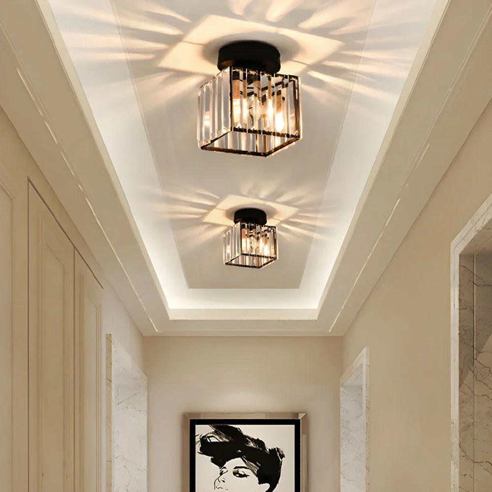 BowLift | Modern Crystal Ceiling Light with Gold and Black Accents – Stylish Lighting for Your Home