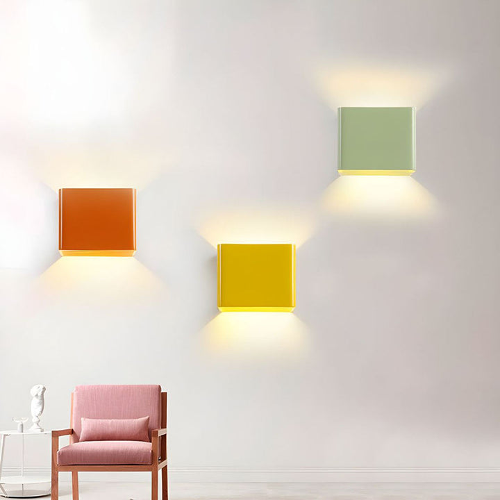 BowLift | Luxury Cube-shaped Wall Lamp Modern Design for Stylish Mood Lighting