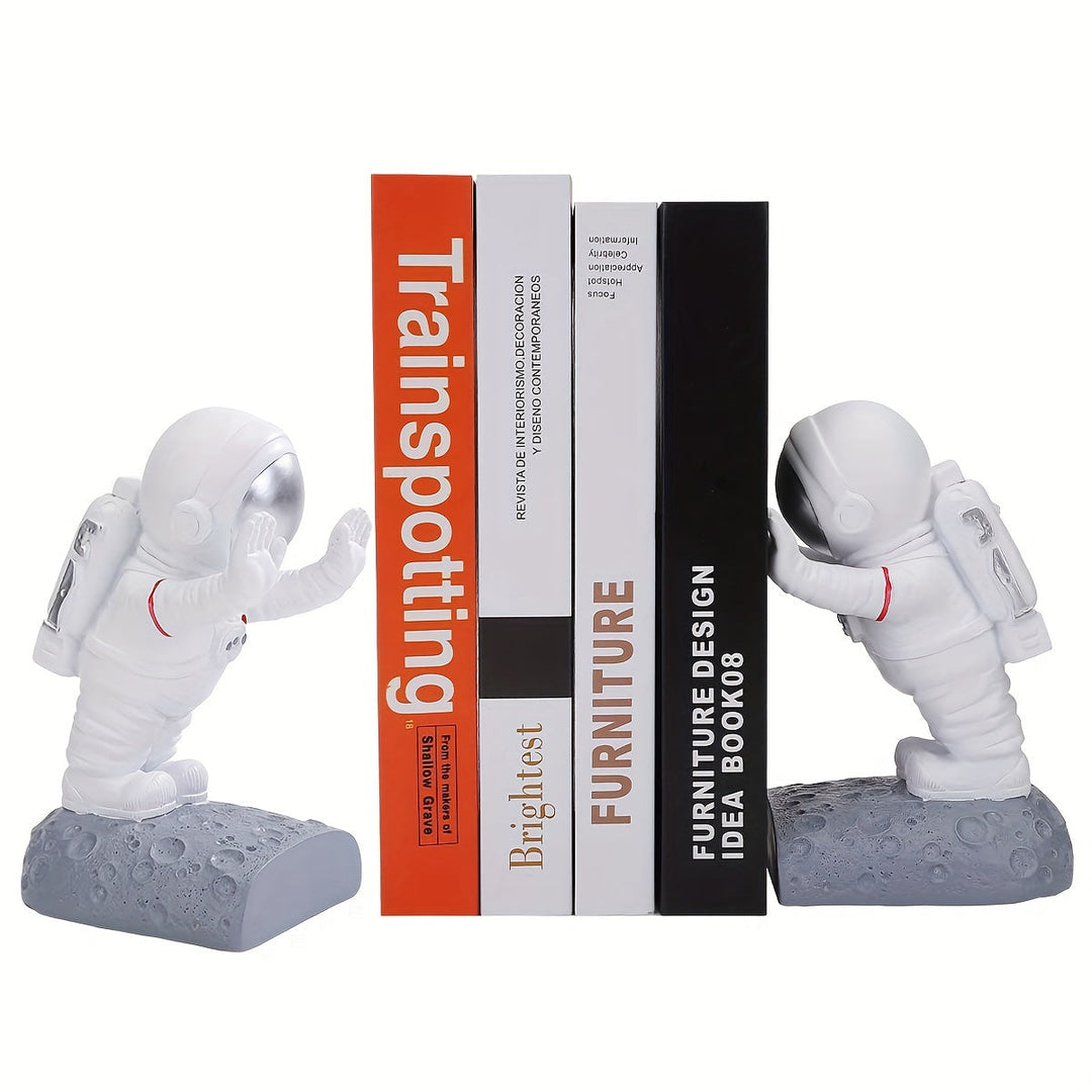 SpaceHold - Astronaut Bookends for a Space Theme Bowlift