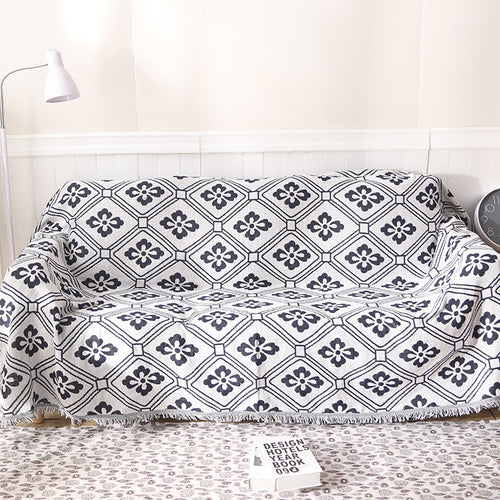 Floral Patterned Throw Blanket