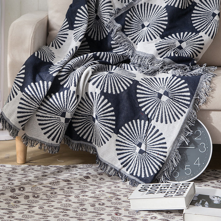 Decorative Patterned Throw Blanket