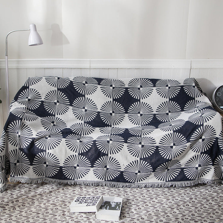 Decorative Patterned Throw Blanket