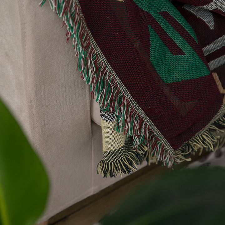Artistic Geometric Patterned Throw Blanket