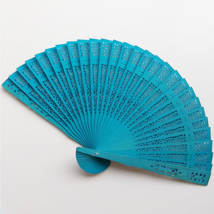 Women's handcrafted fan Bowlift