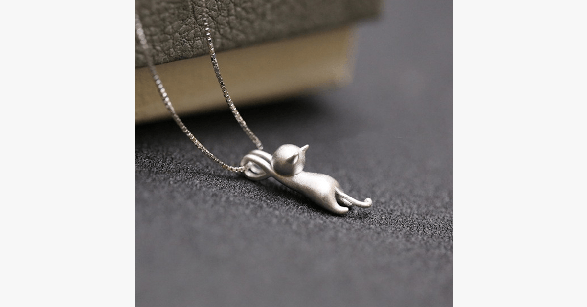 BowLift | Climbing Cats Pendant – Made specifically for animal lovers – Simple, but absolutely unique