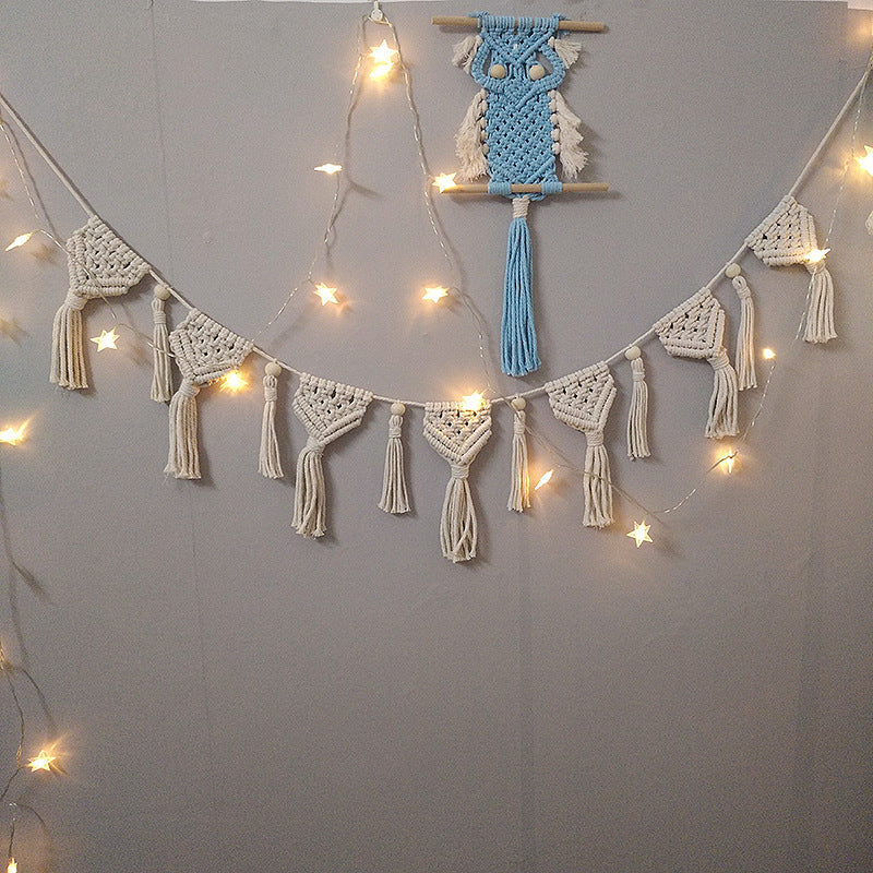 Macramé Decorative Wall Garland Bowlift